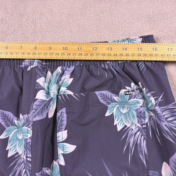 Hurley Mens XL Blue Floral Swim Trunks Compression Liner Board Shorts Resort - Picture 10 of 13